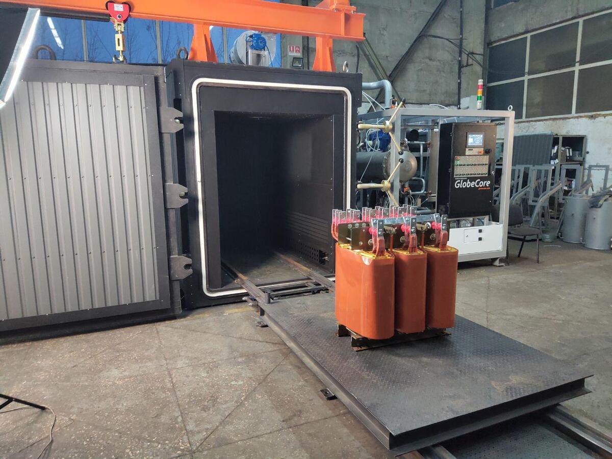 Vacuum drying oven for power transformers